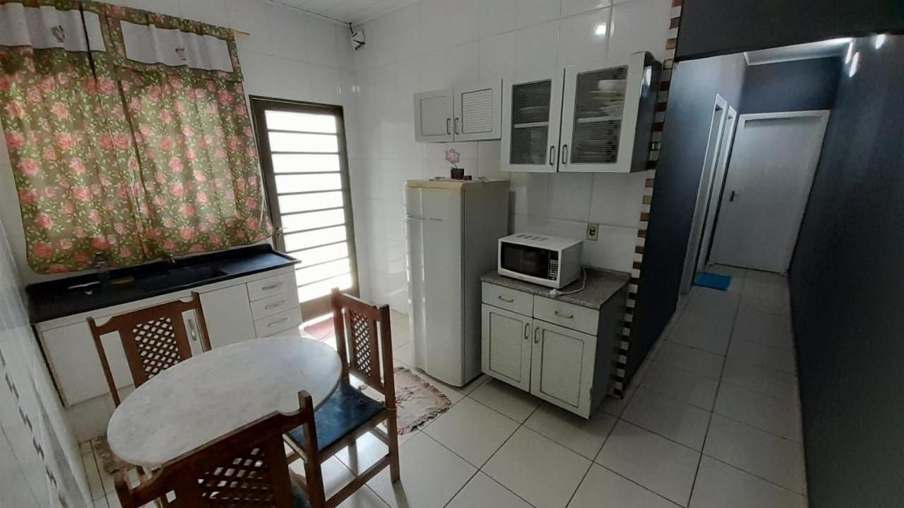 Casa Bethel - De 3 A 5 Minutos Do Thermas Olímpia Exterior foto
